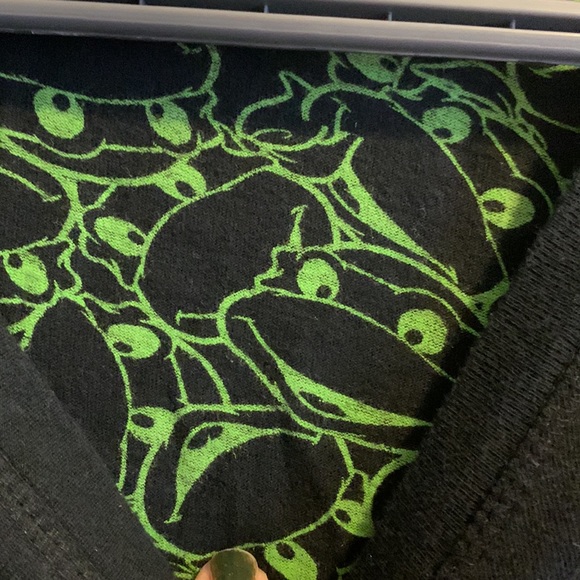 Teenage Mutant Ninja Turtle Shirt - Picture 2 of 6